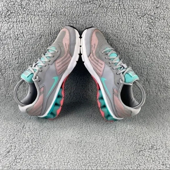 NIKE REAX RUN 9 Shoes Womens 8 Running Training Gray Turquoise Sneakers Lace Up - Picture 9 of 12
